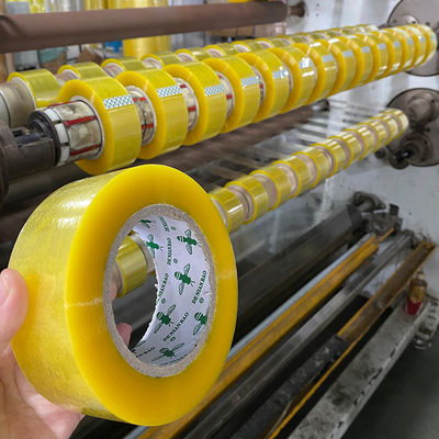 Bom preço. Fita adesiva transparente BOPP personalizada com embalagem, largura de 50 mm para selagem de caixas on-line